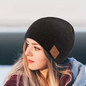Boutique Chunky Knitted Hat with Wireless Music Headphones, Plus Velvet Warm Beanie Hat for Winter, Fashionable and Comfortable Headwear