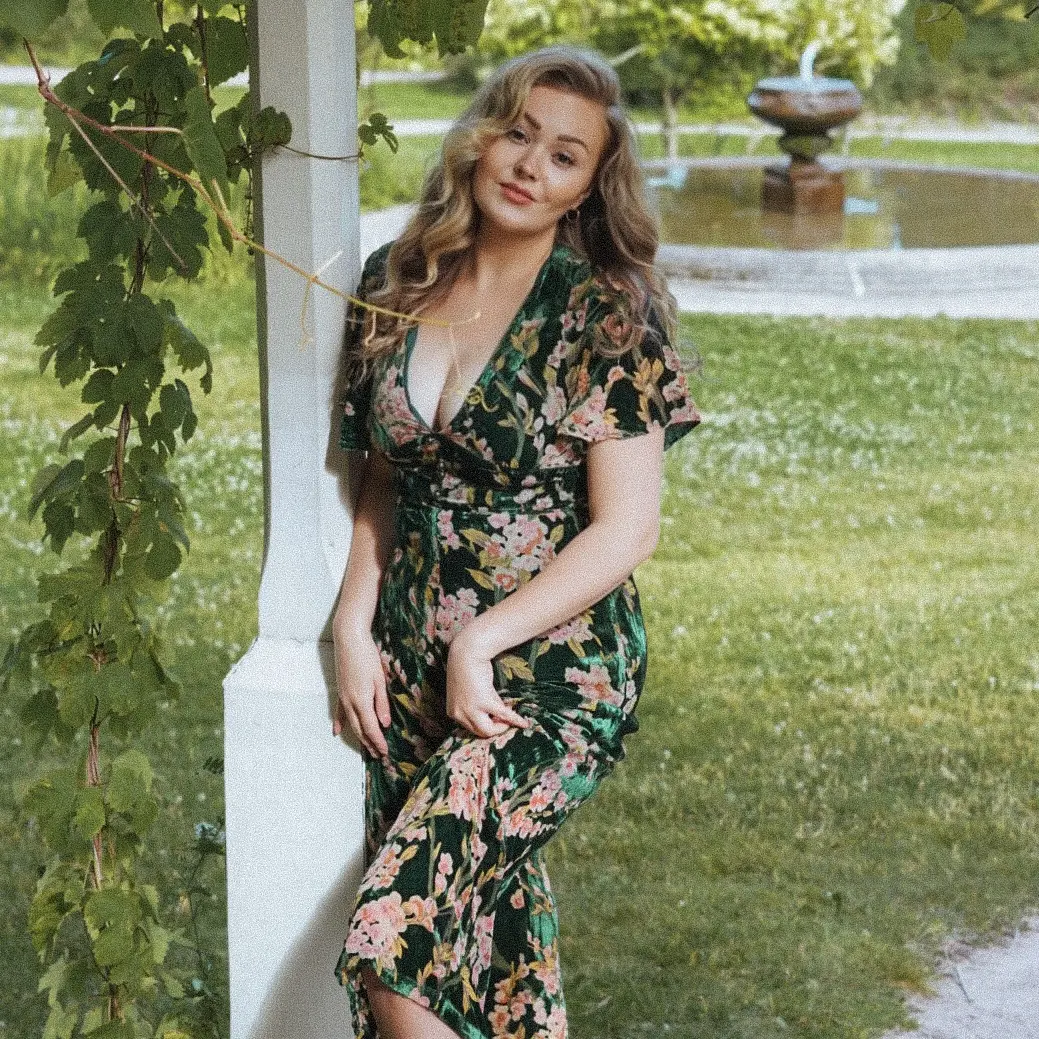jcrew green velvet dress - TikTok Shop