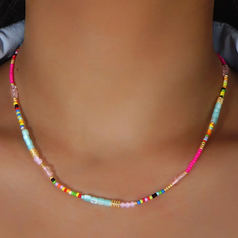 Women's Light Luxury High-End Elegant Resin Fine Rice Bead Woven Beaded Chain Necklace - Vibrant Color-Matching Female Costume Jewelry, Versatile for Daily Wear, Beaded Chains, Rice Beads