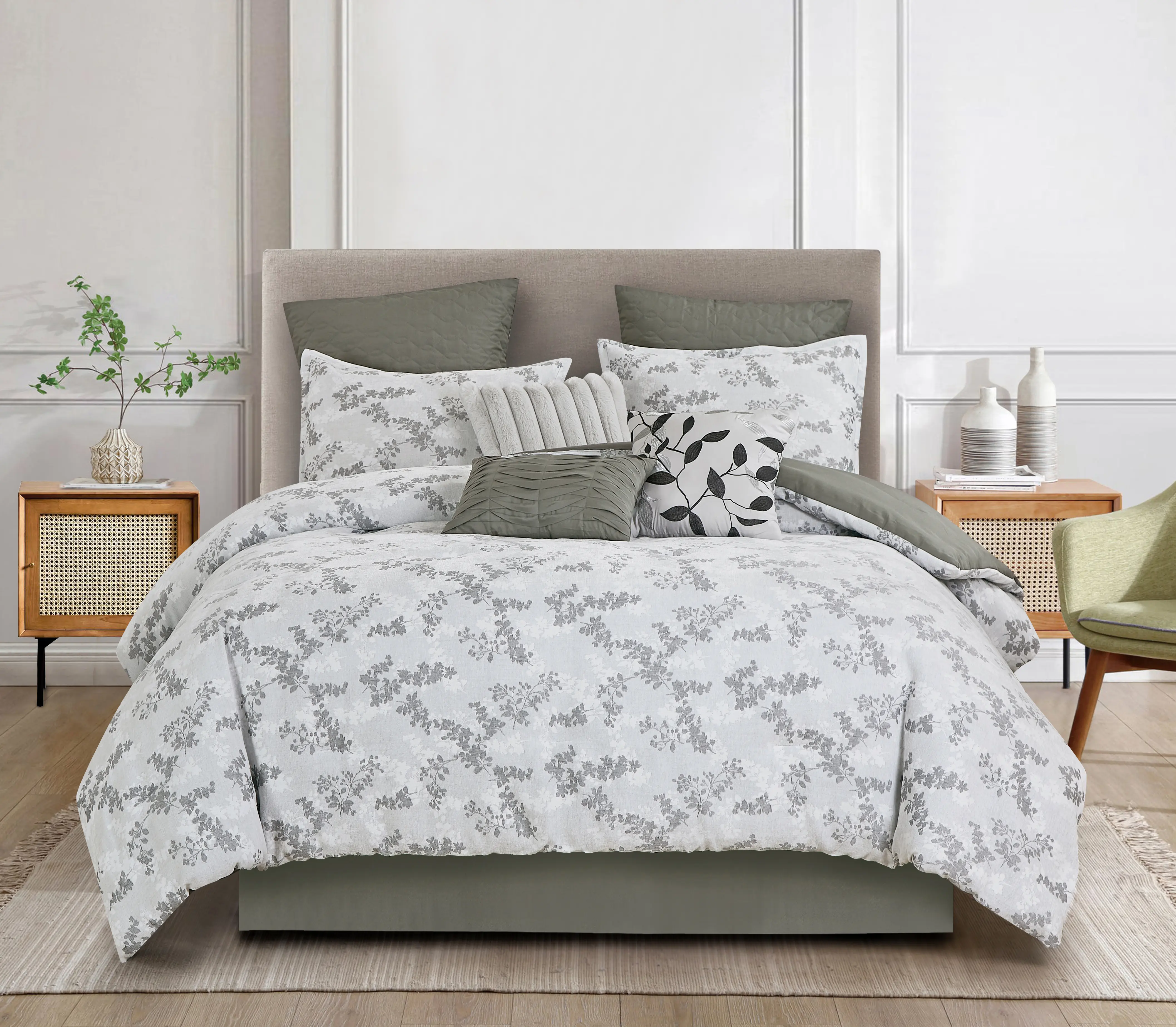 Artistic Home Textiles –9 Piece Oversized Jacquard Comforter Set – 235 GSM Heavy Fill Bedding Set with Bed Skirt, Euro Shams & Decorative Pillows, Extra Large 110" x 96"