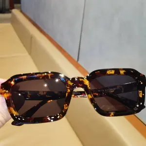 Thick Square Sun glasses for Men Women Retro Chunky Rectangle Shades Protection Anti-Glare Butterfly Cat Eye Hexagonal OvalRectangularRound Square Lightweight Scratch-Resistant Shatter-Resistant outdoorfun