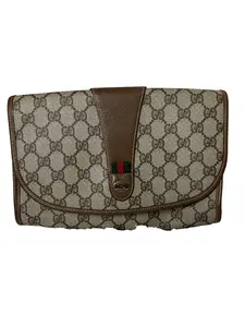 Pre-owned GUCCI Leather Clutches & Wristlets GG Supreme Clutch Vintage