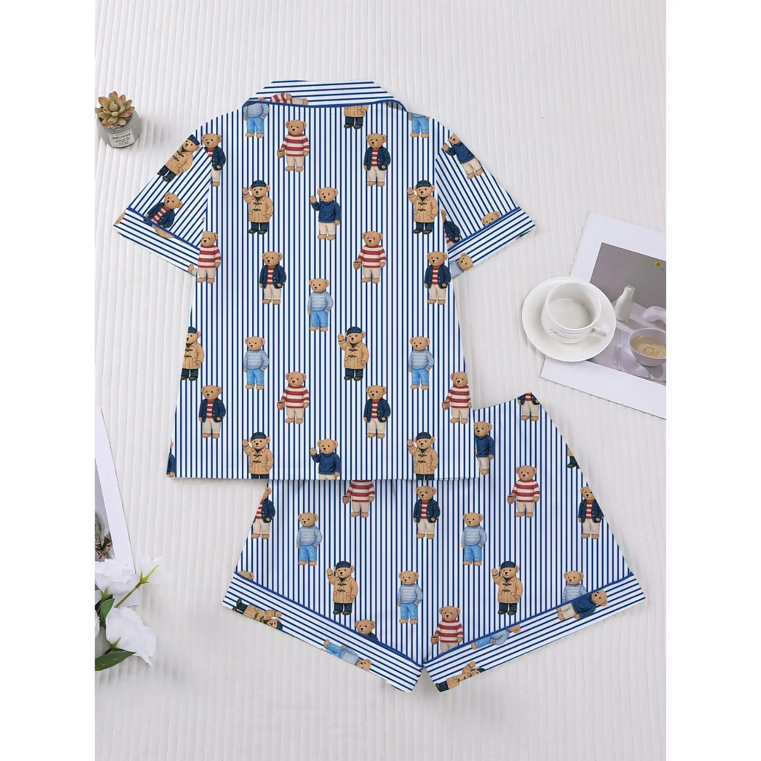 2pcs Women's Bear Print Pajama Set - Short-Sleeve Button-Up Top with Lapel Collar and Loose Elastic Shorts, Stylish and Comfortable Daily Attire