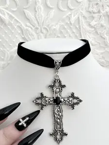 Gothic Exaggerated Rhinestone Cross Pendant Necklace, Vintage Velvet Chain for Women, Party Style Statement Necklace, Gothic Jewelry, Exquisite Jewelry Gift, Gothic Mystery Jewelry