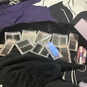 Lashes packaging