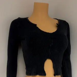 Rough Cut Top