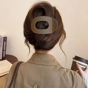 4 PCS Flat Hair Clips, Strong Hold Women's Hair Clips, Matte Large Hair Clip for Thin and Thick Hair, Curved Design for Lying and Driving (Neutral)