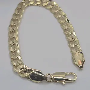 Cuban link fashion style 7.5MM   bracelet gold-plated 7"inches Adults small size beautiful gift