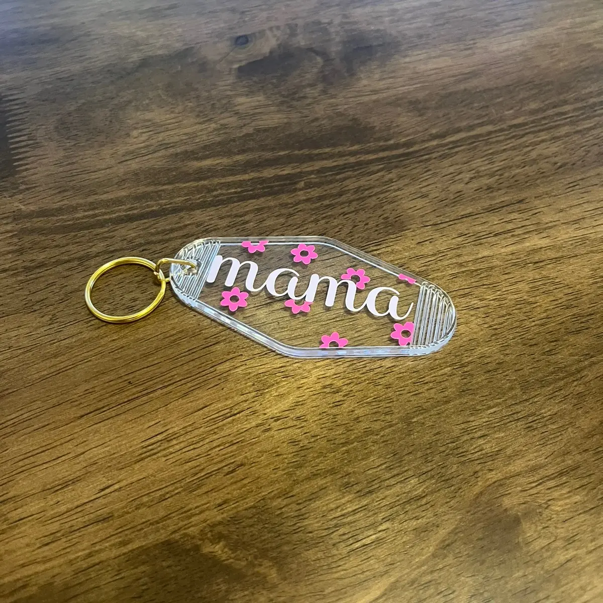 Mama Keychain Motel Style