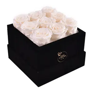 9 White Roses - Square Velvet Box