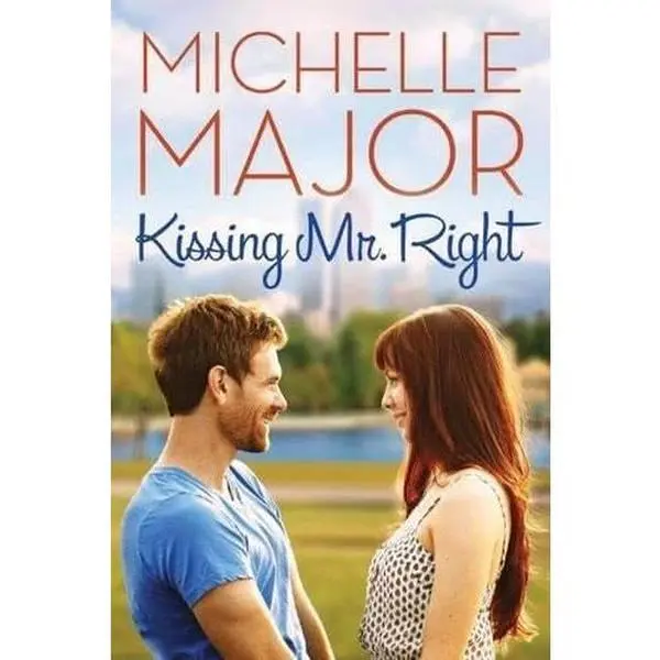 USED-Kissing Mr. Right by Major, Michelle (Paperback)