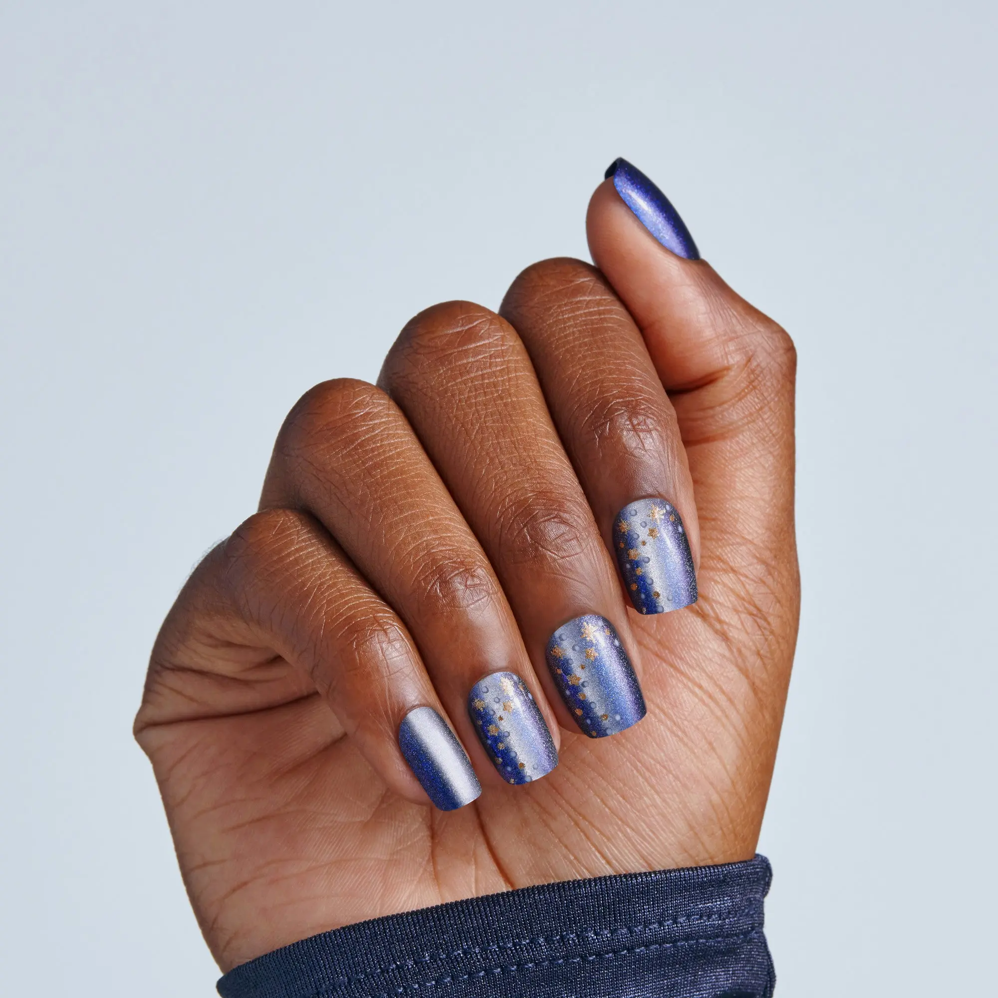 Kiss Haunt Halloween Press On Fake Glue Nails - Silent Howl | Design, Blue, Short, Squoval