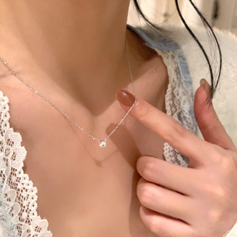S925 Sterling Silver Solitaire Moissanite Pendant Necklace Dainty Luxury Adjustable Chain