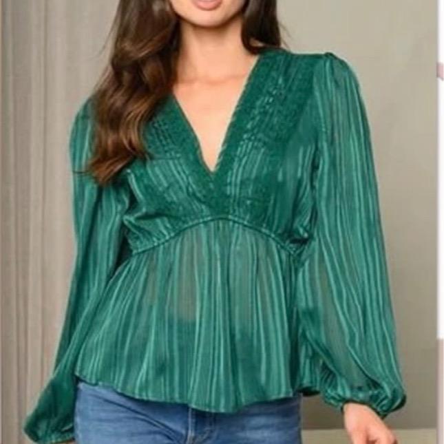 Emerald Green Long Sleeves Shimmer Blouse