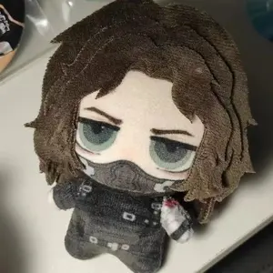 Super Star Bucky Barnes White Wolf Plush Doll, 10cm Cotton Figure Keychain Pendant, Gifts for Fans