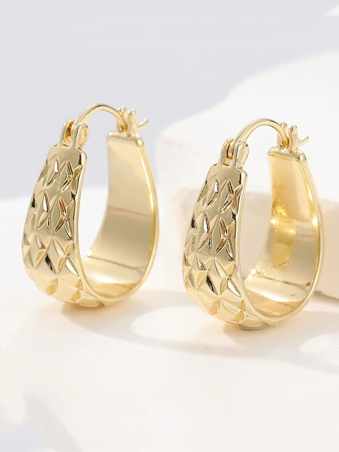 Unique U-shaped Horseshoe Earrings - Stackable Plain for Women & Girls Holiday Party Engagement, Perfect for Daily Wear Jewlry Accessories Anniversary Mother's Day Gift Unique Design Earrings