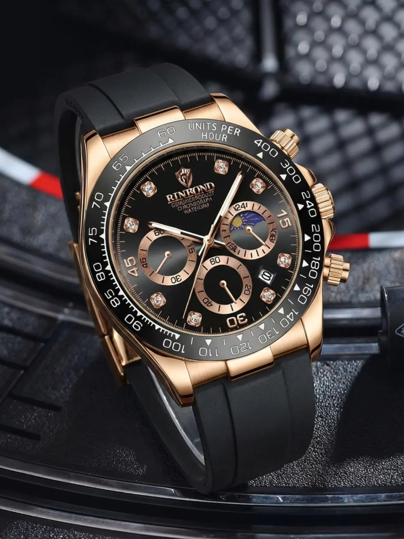 A men's New Style Black Watch with Round Case, Exoskeleton Design, Three-Eye Multi-Function and Six-Hands Simple Quartz Watch ‌