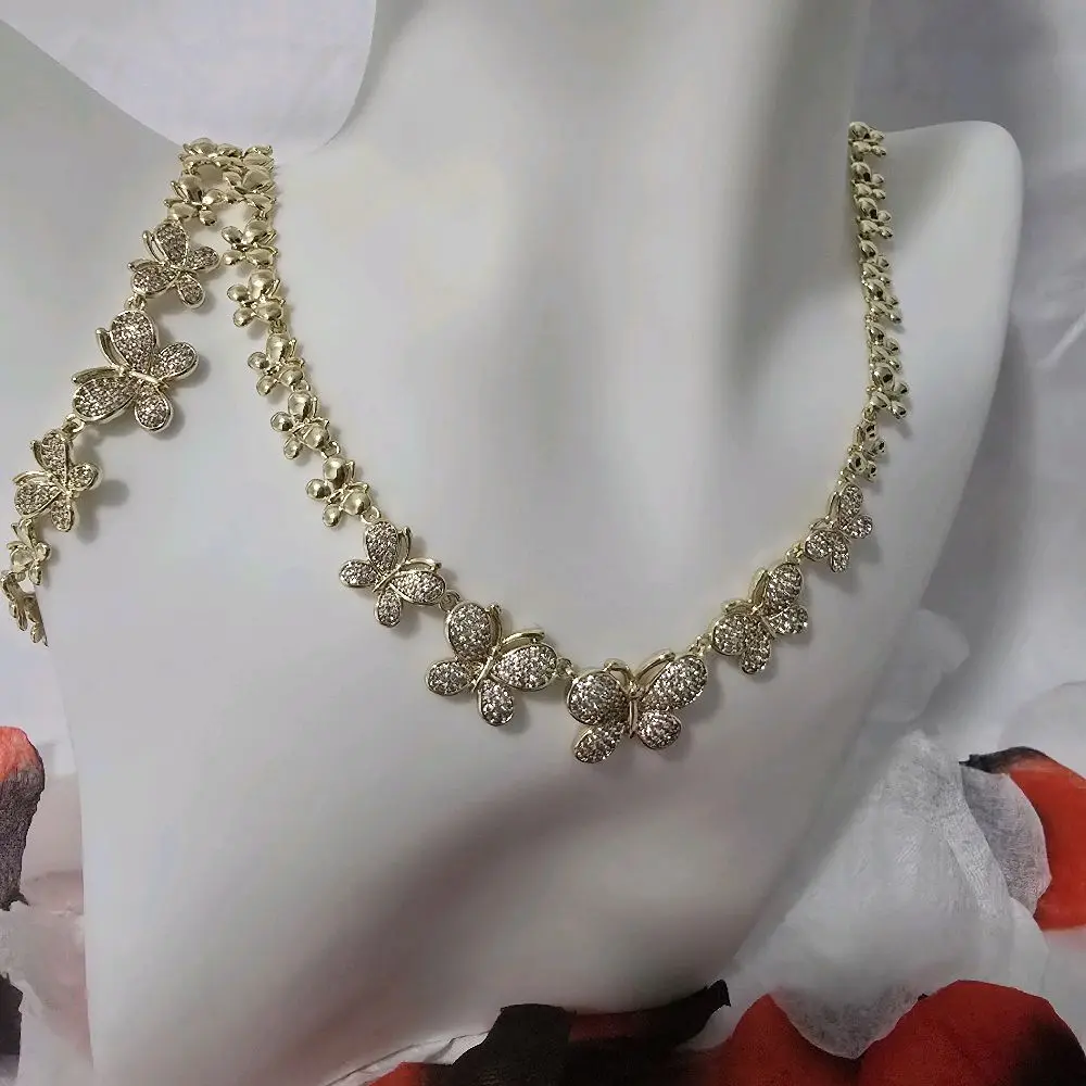 14K Gold Plated Choker Necklace for Women, Sleek Modern Statement Jewelry, Gold Fashion Accessory for Daily Wear, Gold Accessories