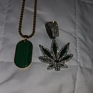 Leaf necklace set