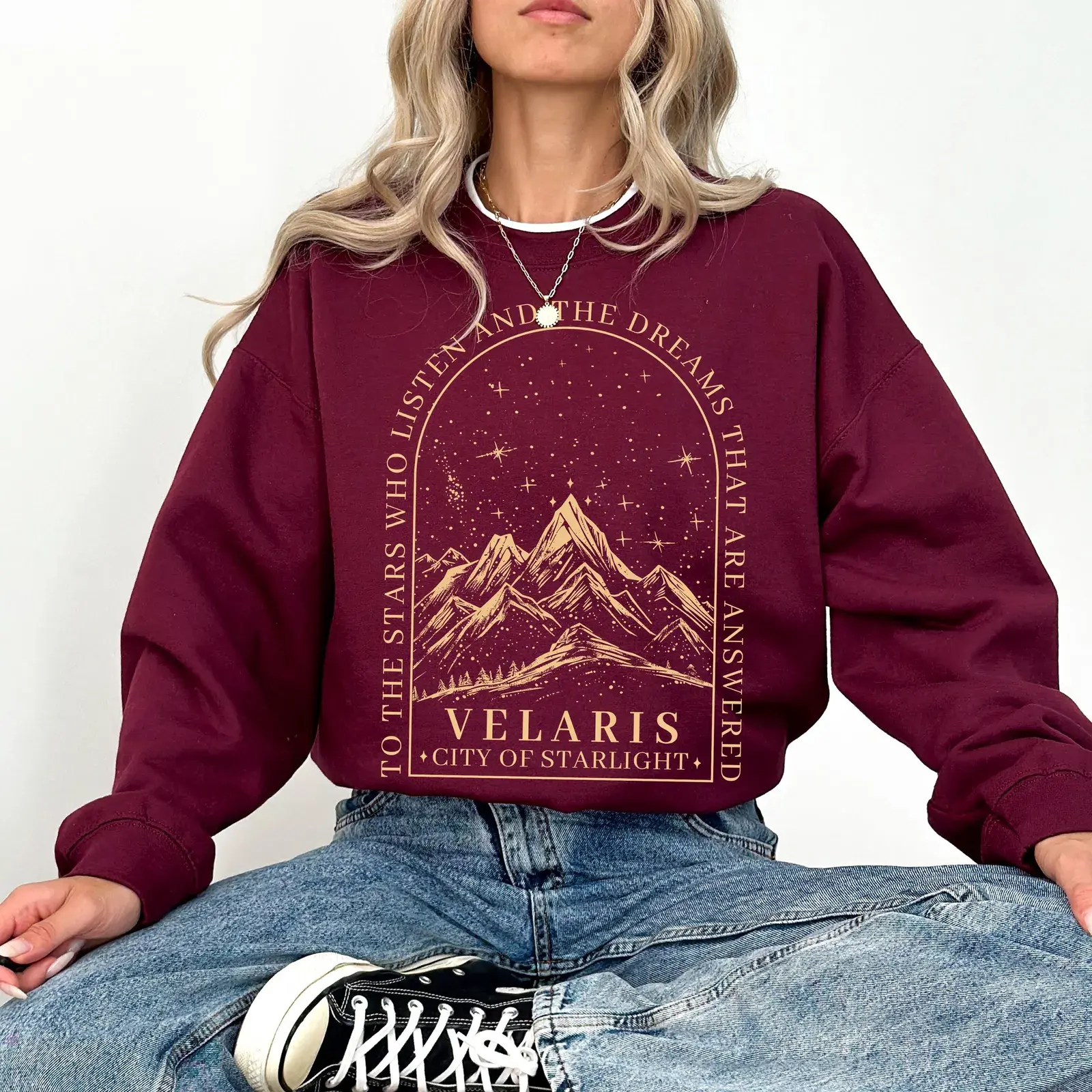 SJM, Velaris Sweatshirt, To the stars who listen and the dreams that answer, A Court of Thorns and Rose Sweatshirt