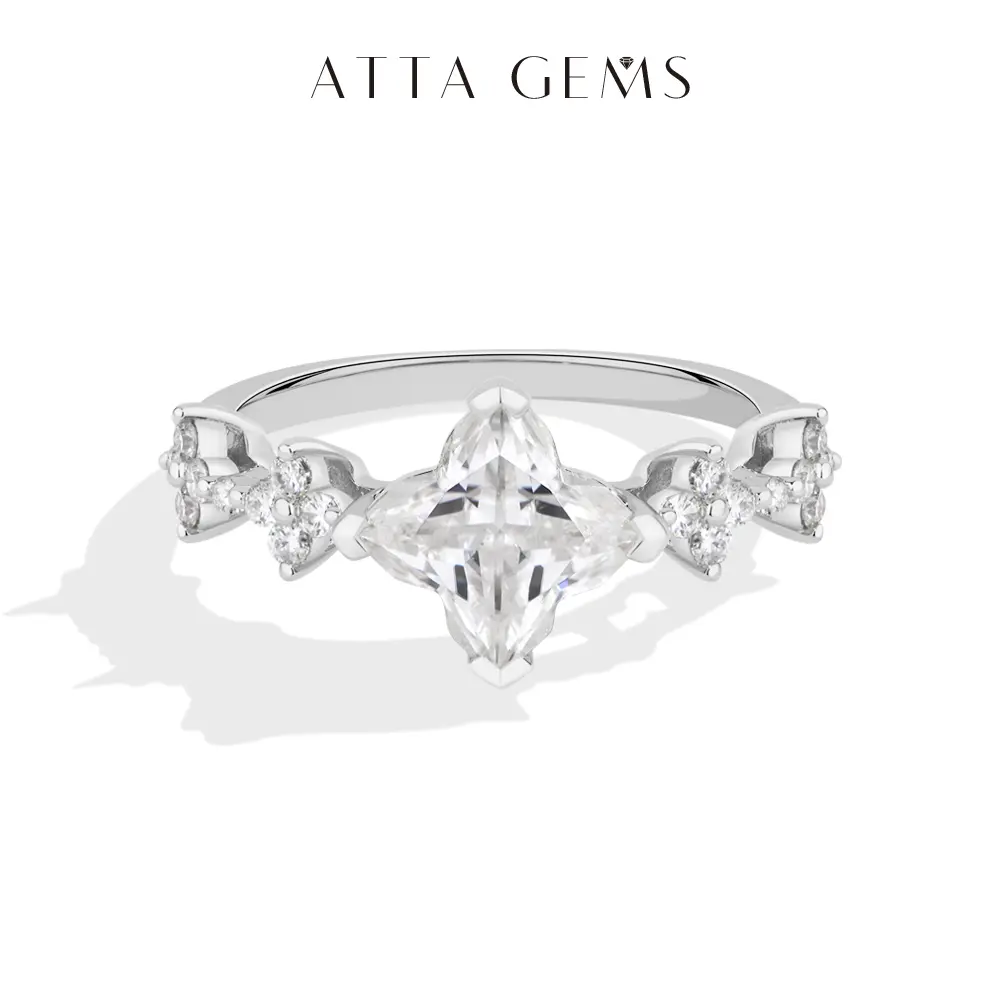ATTAGEMS New 2CT Four Leaf Clover Cut VVS1 Lab-Grown Moissanite Ring for Women Girls 925 Sterling Silver Ring Daily Wear Holiday Gift Party Fine Jewelry R429
