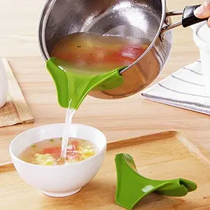Creative Anti-Spill Slip On Pour Spout Funnel Kitchen Silicone