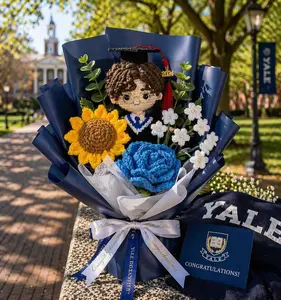 Personalized Crochet Graduation Bouquet, Handmade Graduate Doll Gift, Custom Class of 2026 Flower Bouquet, Graduation Keepsake for Girls & Boys