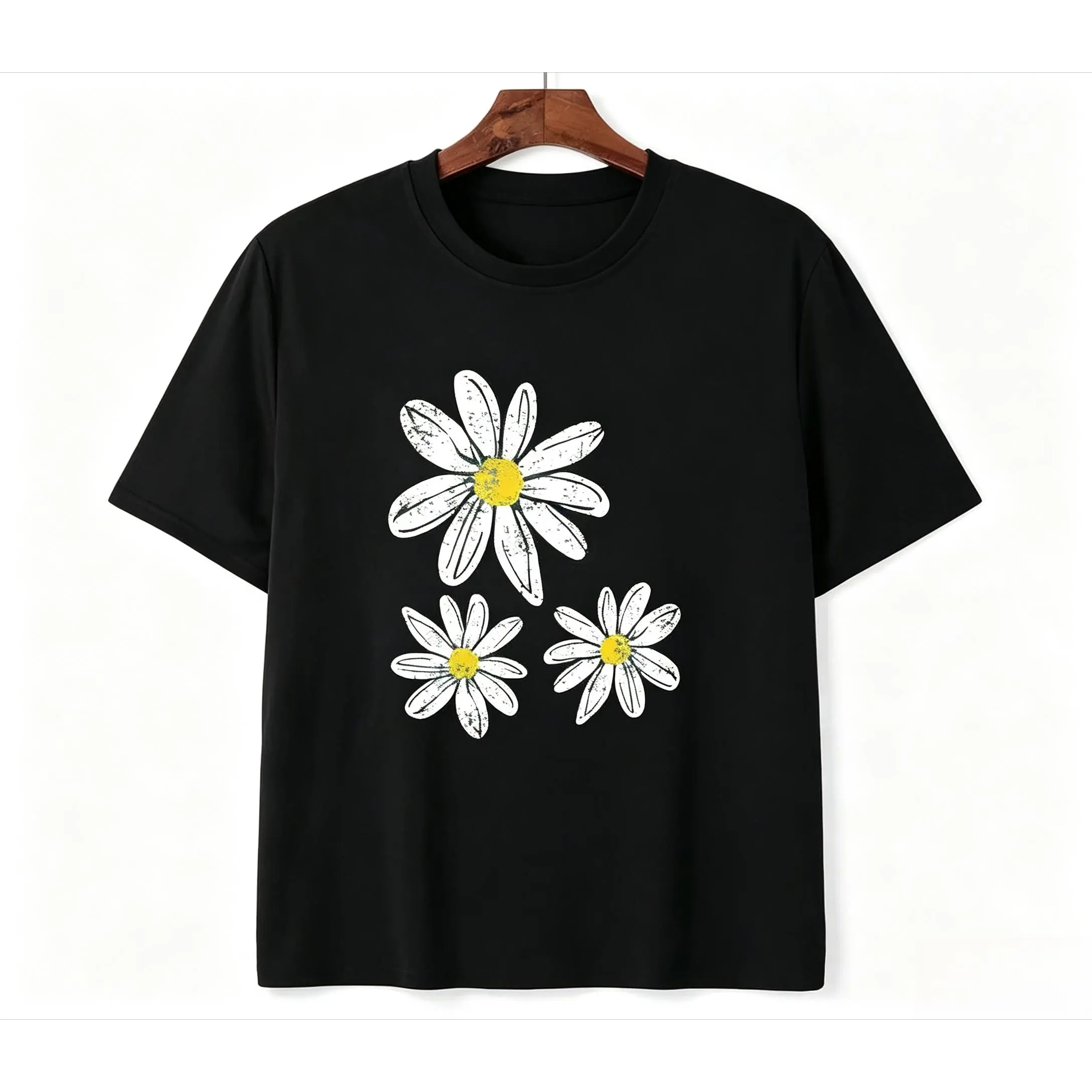 Daisy Shirt, Retro Floral Graphic Shirt, Vintage Flower Shirt, Boho Daisy Shirt, Soft T-Shirt, Summer Shirt for Women