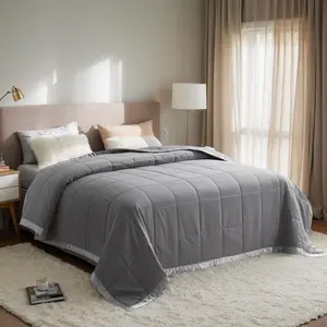 1 pc Ultra-Soft All Season Quilt, Soft Lightweight Quilts, Coverless Duvet Double, High-quality Fiber Filling, with Elegant Satin Trim, Lightweight and Breathable, Suitable for All Seasons, Machine Washable