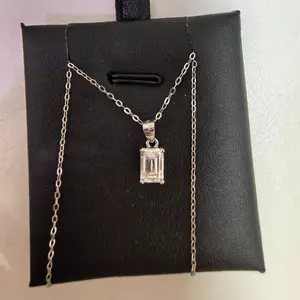 925 Sterling Silver Emerald Moissanite Necklace - Sparkling Solitaire Pendant Jewelry