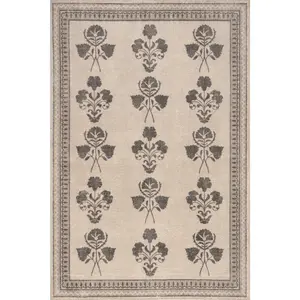 Padma Lakshmi Floris Hand-Tufted Floral Wool-Blend Rug