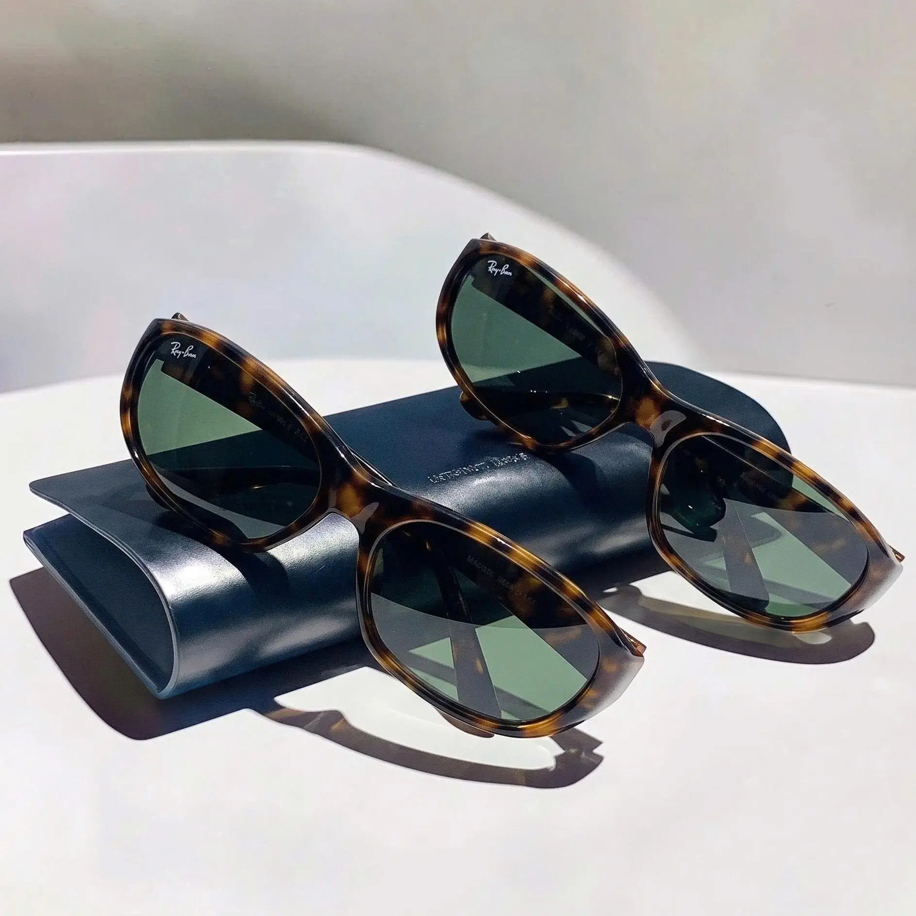 Ray-Ban RB2016 Daddy-O Sunglasses for Men – Classic Casual Eyewear