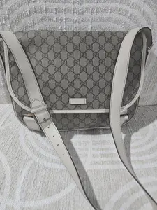 Pre-owned GUCCI canvas Messenger Bags Preowned messenger bag