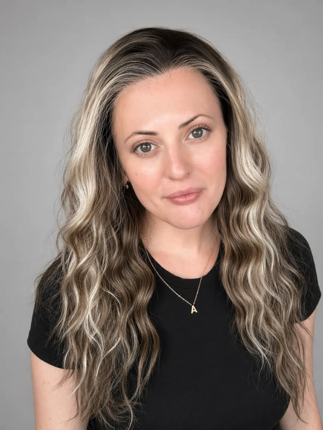 CARKIRA Jessica Toasted Coconut Truffle Synthetic Lace Front Soft Wave Wig, 20-in 13x4 Glueless, Natural Hairline, Heat-Friendly, Everyday Style