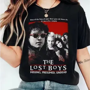 Vintage The Lost Boys T-shirt Vampire Horror Movie Tee T Shirt Men Women Summer Female T-Shirt Black Casual Crew Neck Cotton Tee