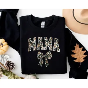 [Sale Up To 40%] Mama Sweatshirt, Camo Letter and Bow Graphic, Cozy & Stylish Gift for Moms