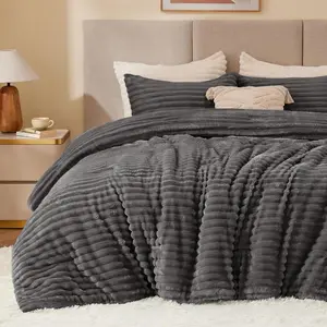 BoveLink draws strips of fleece, thick quilt, horizontal stripe pattern, fleece-feeling fabric, warm microfiber filling, quilt cover-free use, overall machine washable, easy to clean, multi-size optional