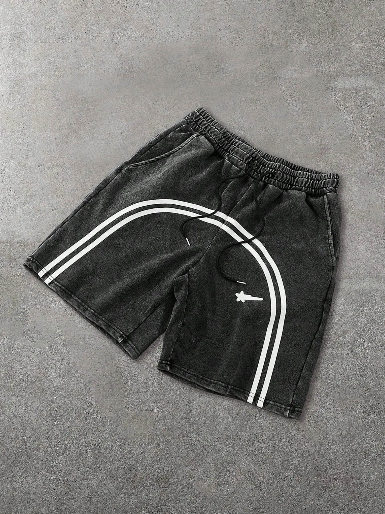Men's Summer Athletic Elastic Waist Shorts with Drawstring and Front Stripe Design, Comfortable Stylish Casual Sports Shorts for Daily Wear, Lightweight Summer Shorts