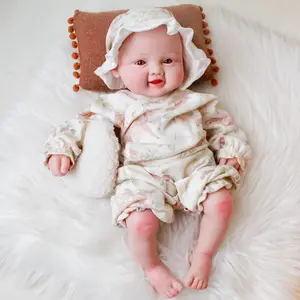 FunCuddle NO.11 Doll, 17.3-inch Baby Girl Doll，A very cute silicone doll，full body silicone baby doll，realistic baby doll，Washable silicone doll，birthday dolls for girls