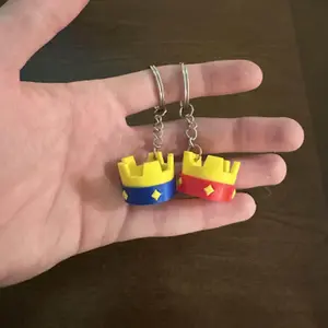 Clash Royal Crown Keychain