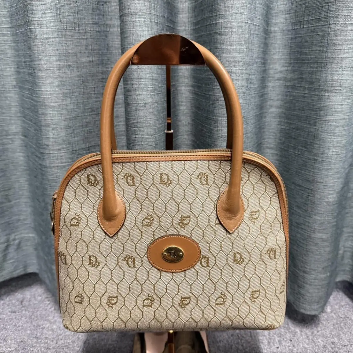 Pre-owned Dior As Shown Shoulder Bags Christian Vintage Honeycomb Canvas Boston Bag 22388