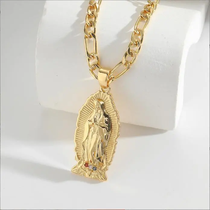 Women's Faith-Driven Virgin Mary Pendant Necklace - Gold Laminated Handmade Metal Link Chain, Colorful Aesthetic Crucifix, Crystal Accents Spiritual Jewelry, Exquisite Jewelry Gift for Everyday Wear, Spiritual Protection Amulet