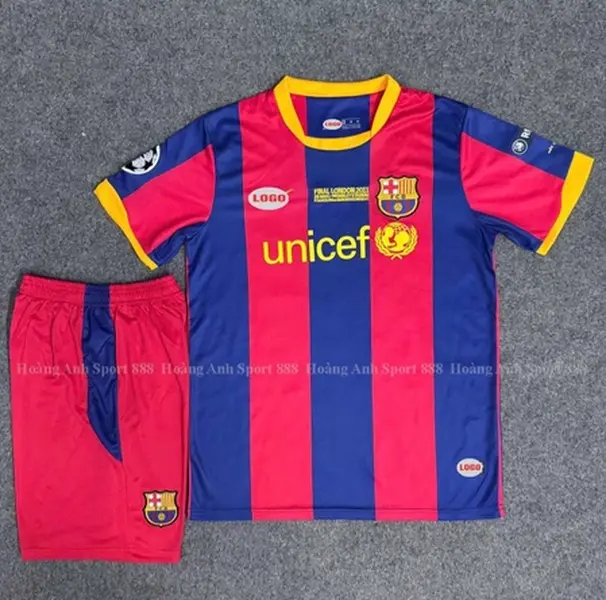 FC Barcelona Retro 2010 Football Club Kit, Collectibles Jersey for Fans