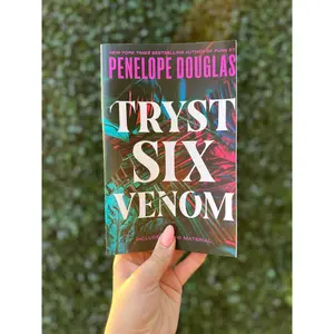 Tryst Six Venom