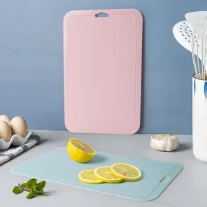 Non-slip Durable Plastic Cutting Board, Durable Chopping Board, 1 Count Square Kitchen Board for Food Preparation & Fruit Cutting, Essential Home Kitchen Tool