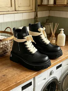 Men's Thick Bottom High Top Casual Boots Leather Upper Thick Bottom Metal Decor Side Zipper Non-Slip Heightening Street Cool Style For Daily Street & Commute