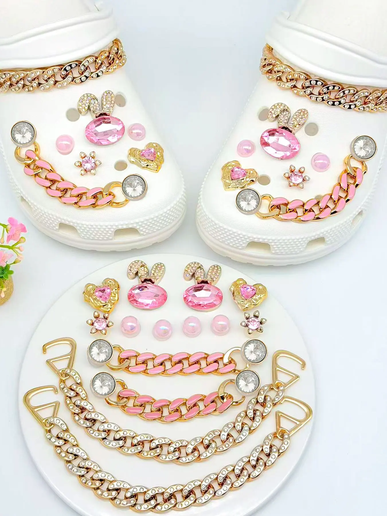 14 Piece Gold Bunny Rhinestone Shoe Charms Set, Heart Gem Color Chain Shoe Flowers, Luxurious Sweet Girl Metal Shoe Decorations