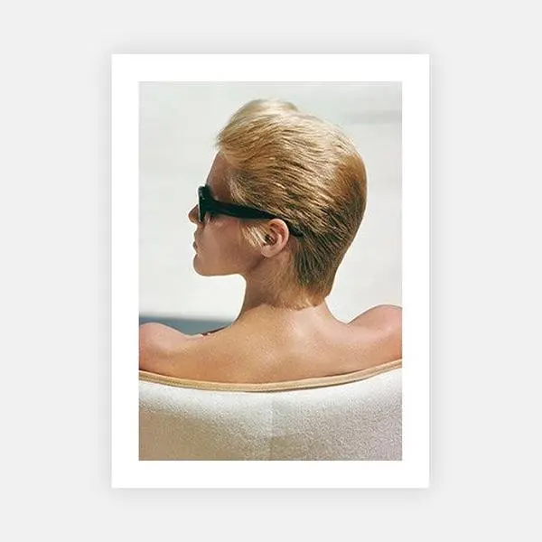 January 1982 Cover Shoot | Vogue POSTER