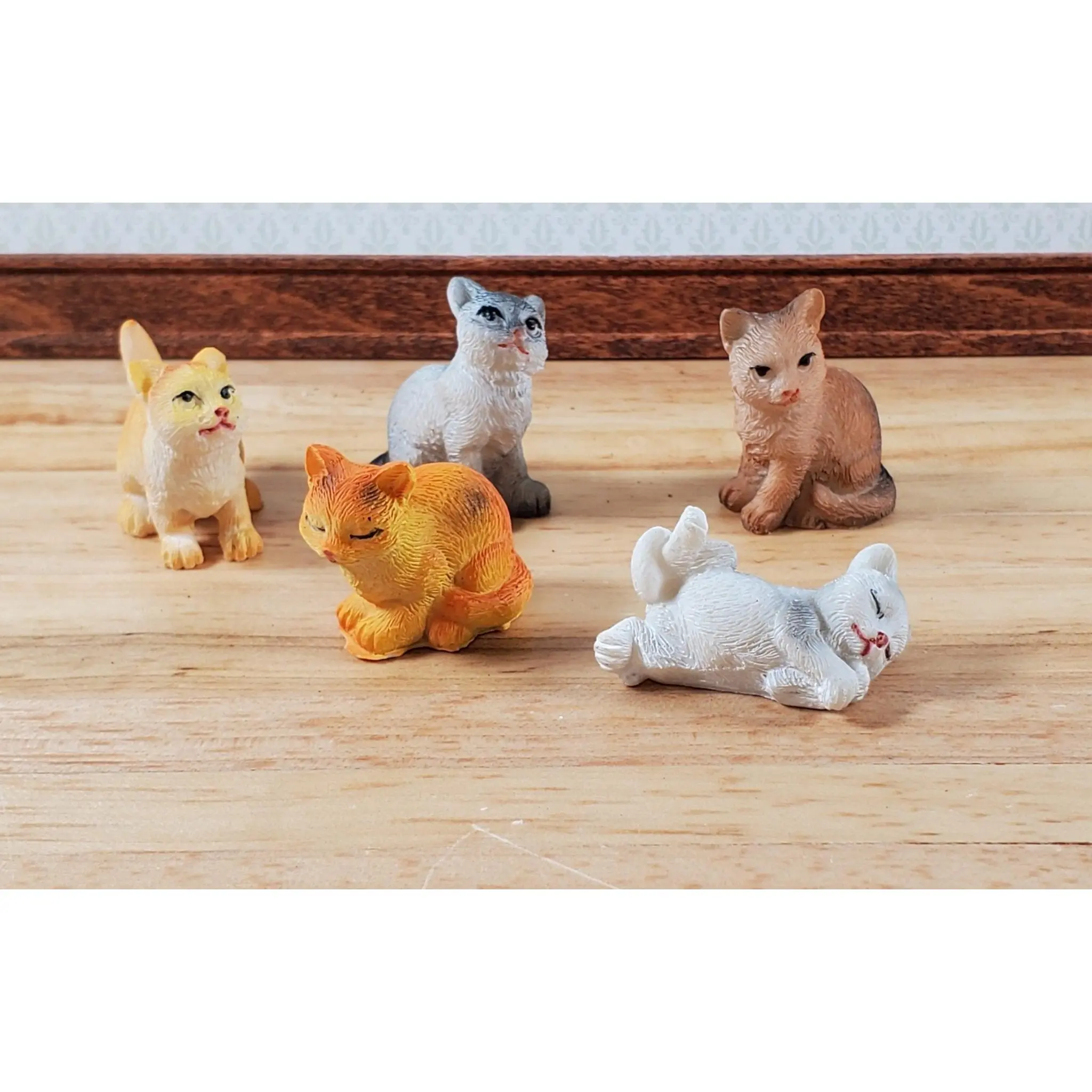 5 Dollhouse Cats Orange Gray Brown Kittens 1:12 Scale Miniature Pets Animals