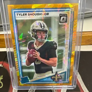 2025 panini Donruss optic preview Tyler Shough gold cracked ice RC